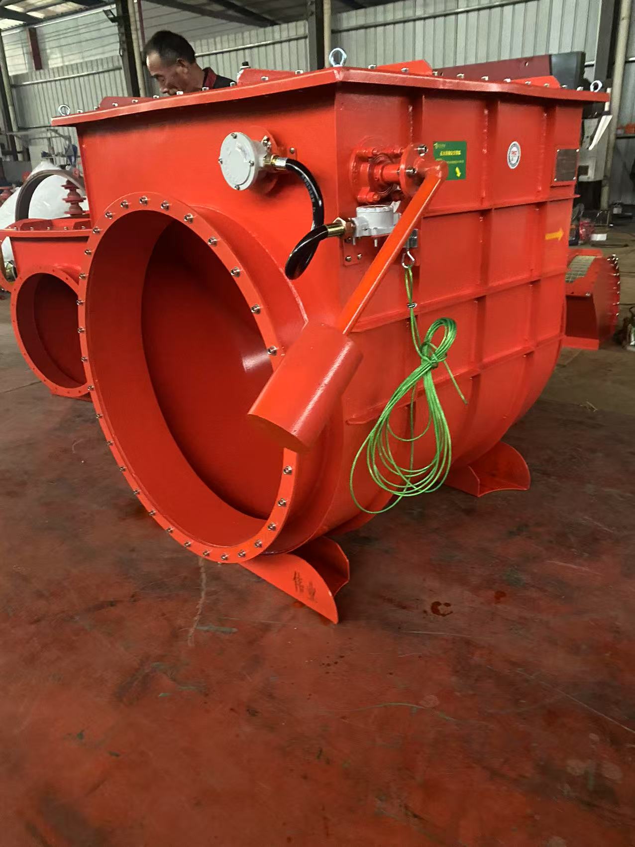 صمام حاجز الانفجار لخط الأنابيب